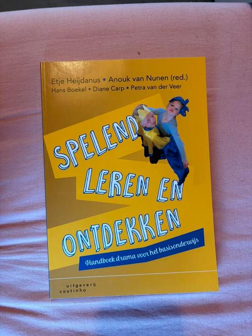 Petra van Veer-Borneman - Spelend leren en ontdekken, Boeken, Wetenschap, Zo goed als nieuw, Sociale wetenschap, Ophalen of Verzenden