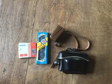 Oude Agfa Iso-Rapid met flitser beschikbaar voor biedingen