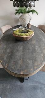 Mooie ovale eettafel, Huis en Inrichting, Tafels | Salontafels, 100 tot 150 cm, 200 cm of meer, Ophalen of Verzenden, Landelijk