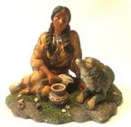 indianen vrouw met wolf beeld gemerkt, Verzamelen, Beelden en Beeldjes, Ophalen of Verzenden, Zo goed als nieuw, Mens