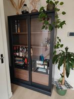 Woood James Vitrinekast, Ophalen, 100 tot 150 cm, Industrieel, 25 tot 50 cm