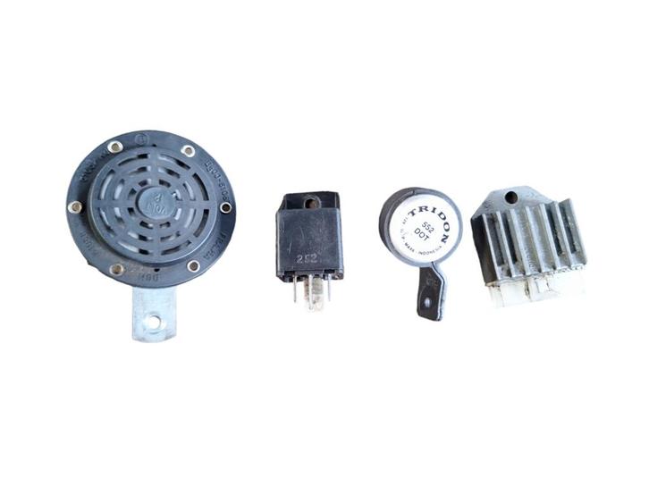 Spanningsregelaar origineel Tomos A35 relais claxon, Fietsen en Brommers, Brommeronderdelen | Scooters, Gebruikt, Ophalen of Verzenden