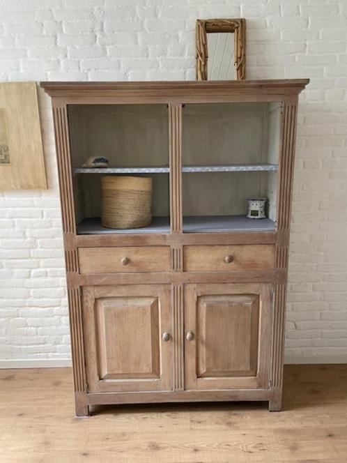 Oude eiken broodkast / buffetkast. Geverfd en gepimpt., Huis en Inrichting, Kasten | Buffetkasten, Gebruikt, 150 tot 200 cm, 100 tot 150 cm