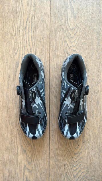 Wielrenschoenen 41 shimano beschikbaar voor biedingen