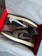 Nike Air Jordan 1 Low Travis Scott Mocha maat 43, Bruin, Nike, Nieuw, Ophalen of Verzenden