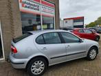 Seat Leon 1.6-16V Stella - Airco - APK 09-04-2025 -, Auto's, Seat, Te koop, Zilver of Grijs, 14 km/l, Benzine