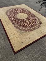 Groot perzich tapijt in top staat!, Huis en Inrichting, 200 cm of meer, Ophalen of Verzenden, Zo goed als nieuw, 200 cm of meer