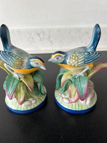 Beeldjes vogels Chelsea House beschikbaar voor biedingen