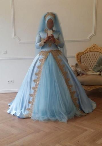 Galajurk /hennajurk / kinalik beschikbaar voor biedingen