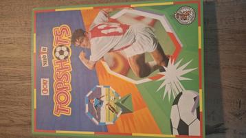 Voetbal plaatjes Topshot incl Ek 96 bladen  beschikbaar voor biedingen