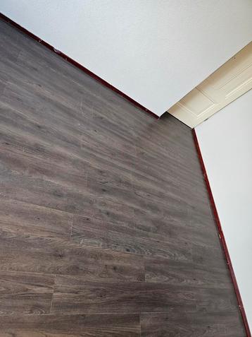 Laminaatvloer - Donker Hout - 25m²+ beschikbaar voor biedingen