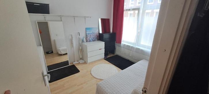 Room for rent (600 € all inc), Huizen en Kamers, Kamers te huur, Rotterdam