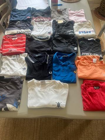 GROTE partij MERKKLEDING oa calvin klein daily paper t shirt beschikbaar voor biedingen