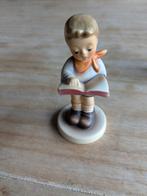 Hummel Beeldje - Lezend Jongetje, Verzamelen, Ophalen of Verzenden, Zo goed als nieuw