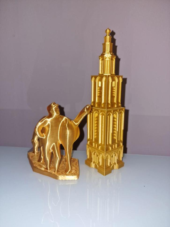 Martinitoren & Peerd van Ome Loeks - Leuk cadeau!, Antiek en Kunst, Kunst | Beelden en Houtsnijwerken, Ophalen of Verzenden