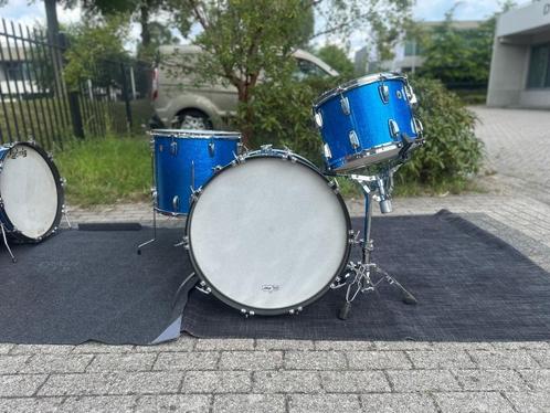 2x Ludwig Classic Maple Blue Sparkle Shellset, Muziek en Instrumenten, Drumstellen en Slagwerk, Gebruikt, Ludwig, Ophalen
