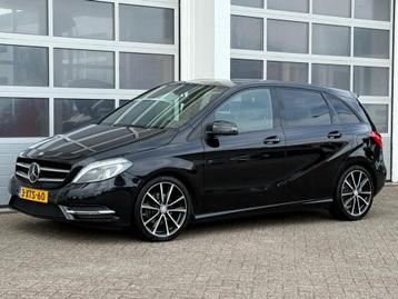 Mercedes-benz B-KLASSE 180 Ambition 122PK Aut. Xenon Navi Cr beschikbaar voor biedingen
