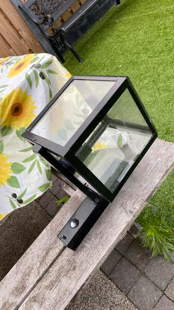 Buitenlamp beschikbaar voor biedingen