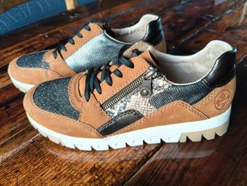 RIEKER Sneakers. Maat 39 beschikbaar voor biedingen