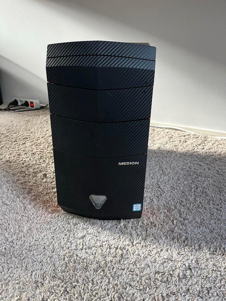 Medion i5 Desktop PC - GTX 1050, Computers en Software, Desktop Pc's, Gebruikt, 2 tot 3 Ghz, SSD, 8 GB, Met videokaart, Gaming