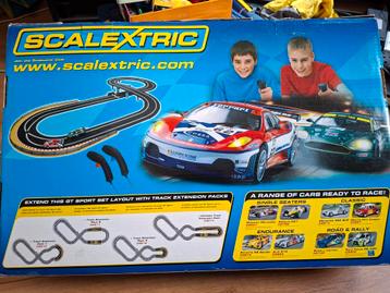 Racebaan Scalextric beschikbaar voor biedingen