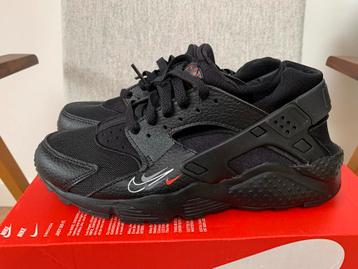Nike Huarache run WD sneakers Zwart - Maat 38,5 beschikbaar voor biedingen