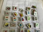 Verzameling voetbalspeldjes blik, Ophalen of Verzenden, Gebruikt, Sport, Speldje of Pin