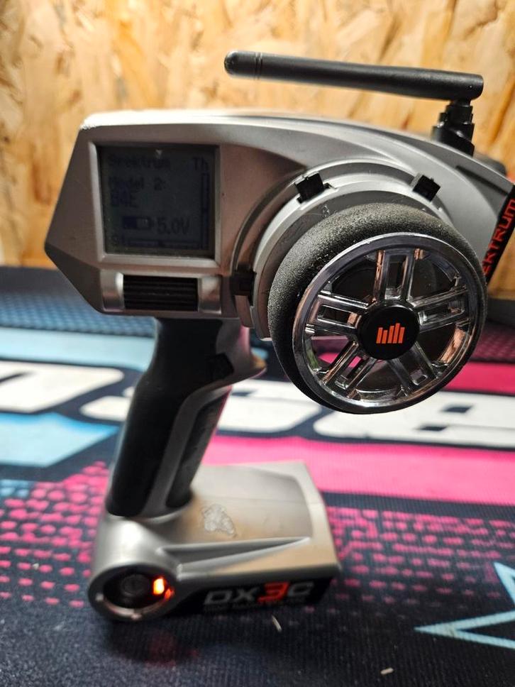spektrum dx3c zender met 2 ontvangers, Hobby en Vrije tijd, Modelbouw | Radiografisch | Auto's, Gebruikt, Onderdeel, Overige schalen