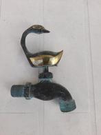 Messing (buiten) kraan met zwaan met C nek, Antiek en Kunst, Ophalen of Verzenden, Brons