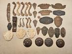 Diversen houten antieken ornamenten en rozetten., Antiek en Kunst, Ophalen of Verzenden