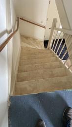 Houten trapleuning met bevestigingsmateriaal, Ophalen, Gebruikt, Trap, 2 tot 4 meter