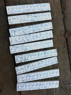 250 Antieke tegelrandjes wit donkerblauw adertje 15,2x2,6 cm, Ophalen of Verzenden