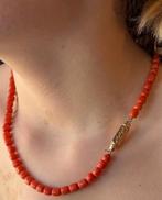 Bloedkoraal antieke ketting fraai 14k gouden pijp slot dames, Verzenden, Goud, Ketting, Met edelsteen