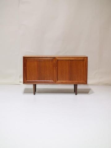 Dressoir teak Deens vintage tv-meubel 1960s beschikbaar voor biedingen