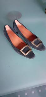 luxe Italiaanse damesschoenen merk Voltan, Blauw, Voltan, Gedragen, Ballerina's