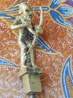 Elf mooie antieke spiesen uit Afrika van ijzer en brons., Antiek en Kunst, Ophalen of Verzenden