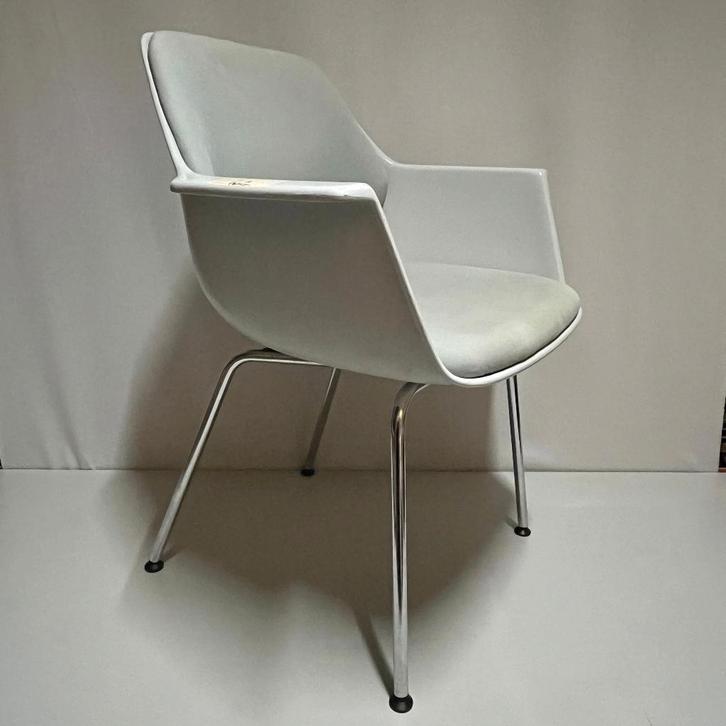 jaren 70 kuipstoel Georg Leowald voor Wilkhahn, Huis en Inrichting, Stoelen, Gebruikt, Eén, Kunststof, Metaal, Stof, Overige materialen