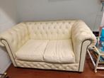 Creme Chesterfield 2 zit zgan zgo, Huis en Inrichting, Banken | Sofa's en Chaises Longues, Ophalen, Tweepersoons, Zo goed als nieuw