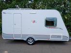 Caravan sterckeman 420CP voortent, fietsendrager Bovag 2025, Caravans en Kamperen, Caravans, Standaardzit, Kachel, Sterckeman