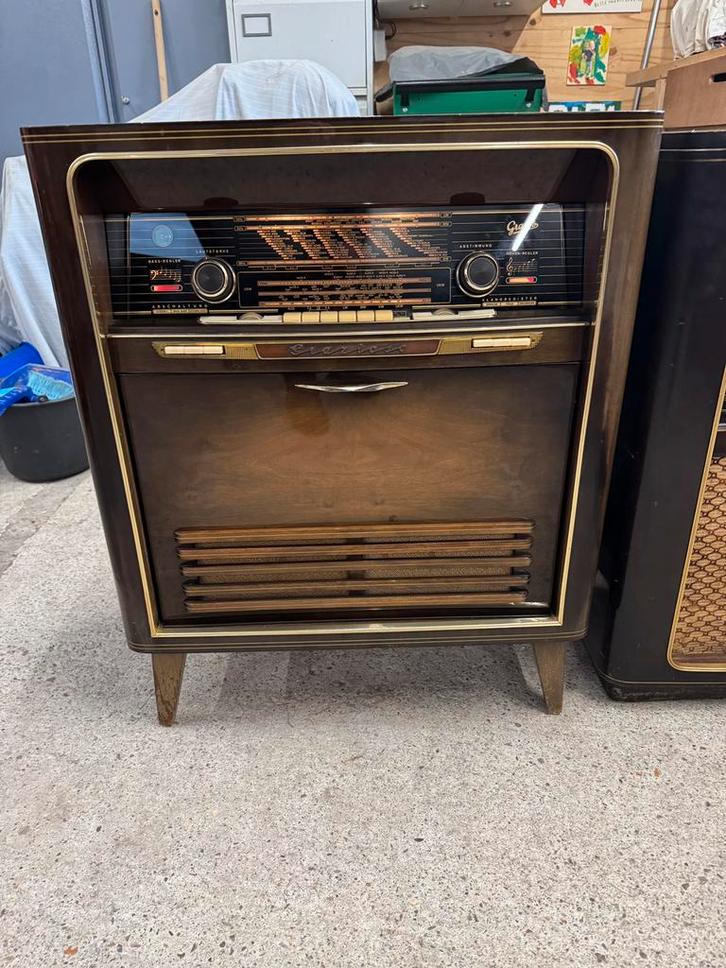 Graetz Grazioso Buizenradio Radiomeubel Antiek Vintage, Antiek en Kunst, Antiek | Tv's en Audio, Ophalen