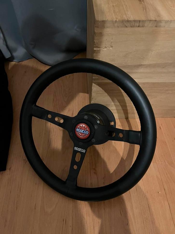 Sparco stuur met bmw e36 naaf en quickrelease, Auto diversen, Tuning en Styling, Ophalen