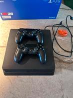 Perfecte PLATSTATION 4, Ophalen, Zo goed als nieuw, Met 2 controllers, Slim
