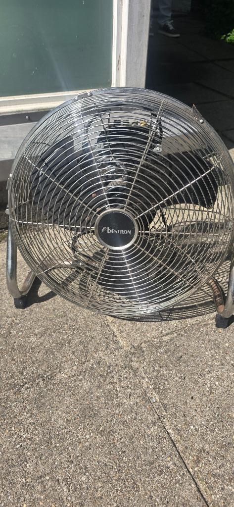 ventilator, Witgoed en Apparatuur, Ventilatoren, Gebruikt, Vloerventilator, Ophalen