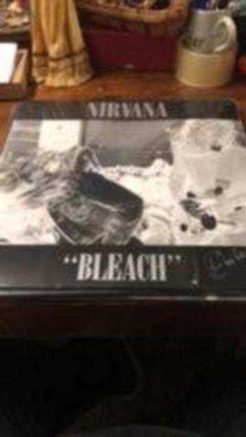 Nirvana sealed lp vinyl Bleach signed by Robbie van Leeuwen  beschikbaar voor biedingen