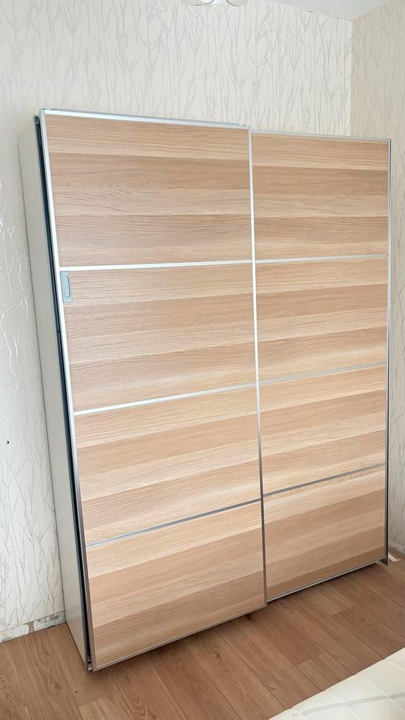 Ikea Pax met schuifdeuren 150cm breed, 35 cm diep, Huis en Inrichting, Kasten | Kledingkasten, Zo goed als nieuw, 200 cm of meer