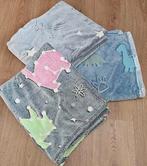3x fleece deken kids dinosaurus sterretjes nieuw fleecedeken, Ophalen of Verzenden, Zo goed als nieuw, 100 cm of meer, Deken