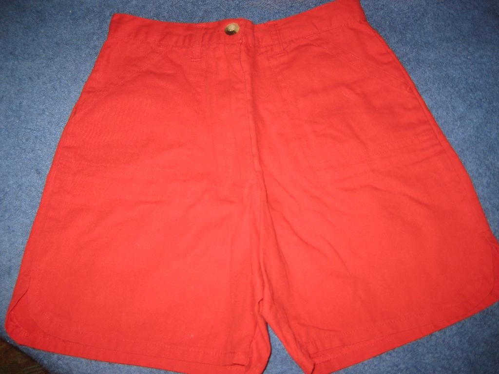 Korte rode jeans, 146, Europe Kids, Ophalen of Verzenden, Zo goed als nieuw, Meisje, Broek