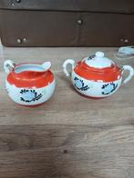 Chinees japans? Suiker en melk porselein, Huis en Inrichting, Keuken | Servies, Ophalen, Porselein, Overige stijlen, Overige typen