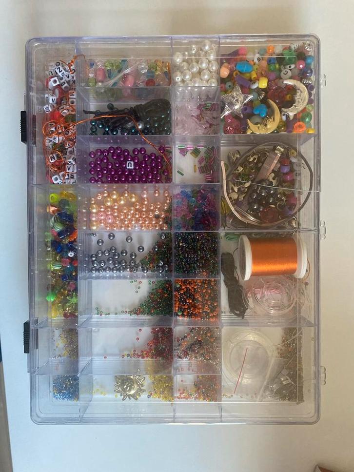 Grote kralen set - DIY sieraden maken, Hobby en Vrije tijd, Kralen en Sieraden maken, Zo goed als nieuw, Bedel, Ophalen of Verzenden