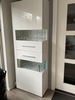 Witte opbergkast met glazen elementen, Antiek en Kunst, Antiek | Meubels | Kasten, Ophalen